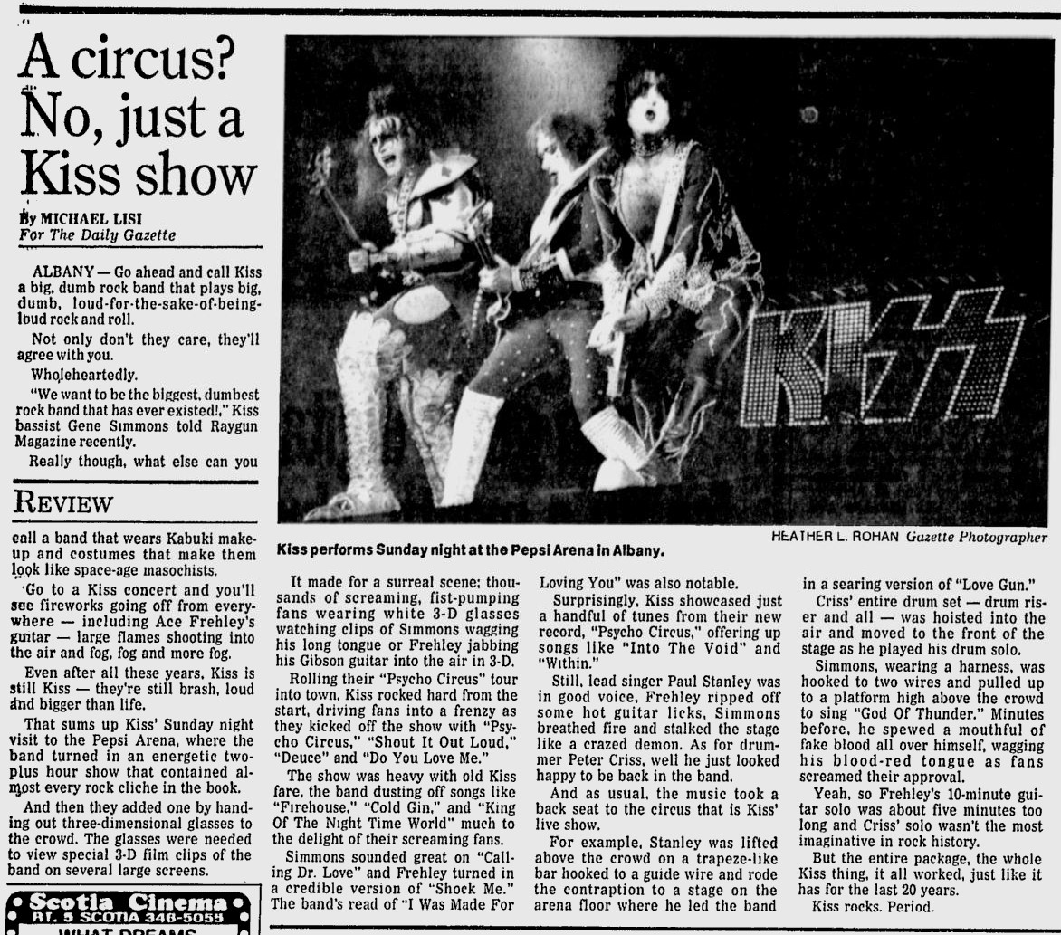Review of Pepsi Arena, Albany, NY, USA 15 Nov 98 show. Published in Sunday Gazette 16 Nov 98